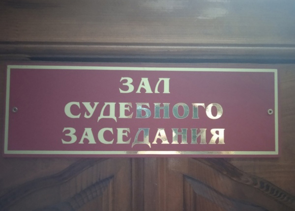 Предприниматель призывал выйти на площадь подрядчиков, сотрудничавших с Корпорацией развития Курской области Предприниматель призывал выйти на площадь подрядчиков, сотрудничавших с Корпорацией развития Курской области