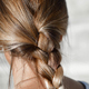 Красивые и здоровые волосы: какие продукты эксперты рекомендуют включить в рацион