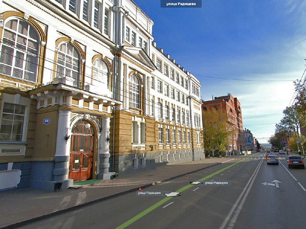Строительство здания, расположенного на улице Радищева по соседству с главным корпусом, продолжалось 7 лет