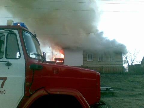 Жилой дом горел в селе Сергеевское Золотухинского района Жилой дом горел в селе Сергеевское Золотухинского района