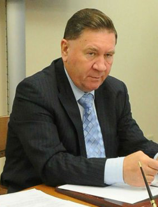 Губернатор Курской области Александр Михайлов
