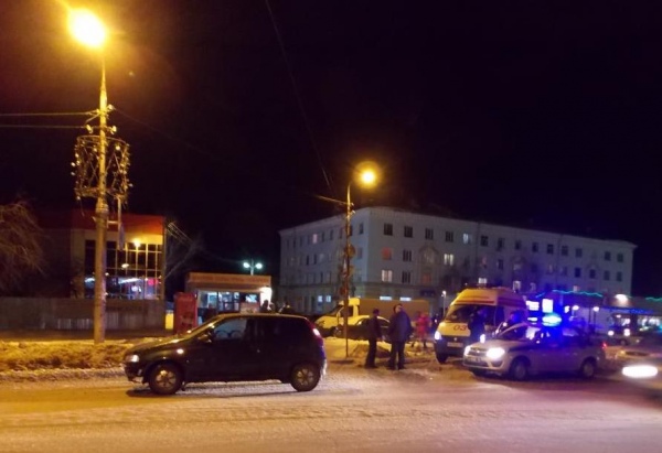 В областном центре ДТП произошли на Привокзальной площади и улице 50 лет Октября В областном центре ДТП произошли на Привокзальной площади и улице 50 лет Октября