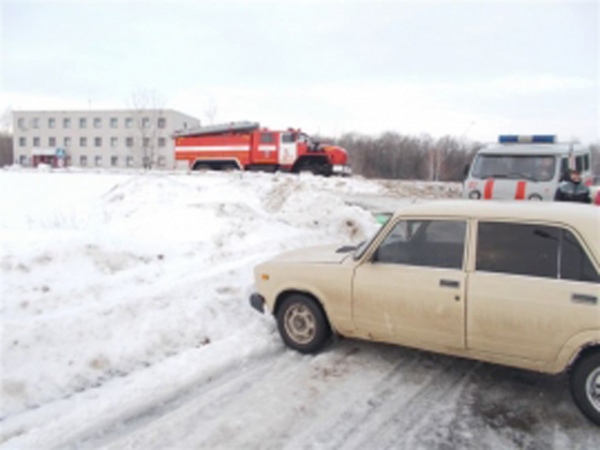 ДТП случилось в пригородном поселке имени Маршала Жукова ДТП случилось в пригородном поселке имени Маршала Жукова