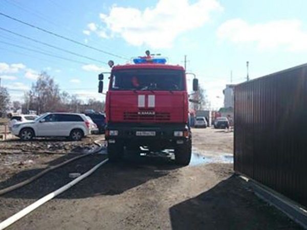 Пожар произошел на улице Орловской в Северо-Западном районе Курска Пожар произошел на улице Орловской в Северо-Западном районе Курска