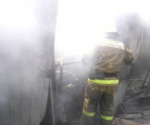 Пожар произошел на 1-й Степной улице Пожар произошел на 1-й Степной улице