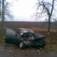 В Курской области ВАЗ слетел с обочины и врезался в дерево