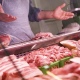 В Курской области сняли с реализации почти тонну некачественной мясной продукции