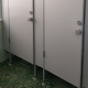 В 55 школах Курской области установили двери в кабинках туалетов