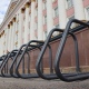 У здания администрации Курской области появилась велопарковка