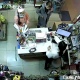 Полиция Курска ищет девушек, подозреваемых в кражах денег с чужой банковской карты
