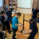 В Курске студенты музыкального колледжа-интерната слепых тренировались в сборке оружия