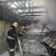В горящем гараже в Курске пострадали два человека