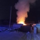 Под Курском ночью горело подворье, пожарные отстояли дома от огня