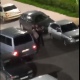 В Курске буйный пешеход атаковал автомобили