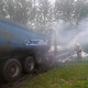 В аварии под Курском после столкновения с легковушкой загорелся грузовик