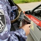 В Курчатове Курской области мужчина угнал машину и кружил на ней вокруг автостанции