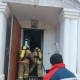 В Курской области потушили пожар в старинной церкви