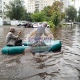 В Курске после ливня горожане плавали на лодках по улице