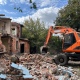 В Курске на улица Ватутина сносят аварийный жилой дом