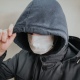 В Курской области полицейские раскрыли две кражи благодаря медицинской маске