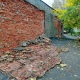 Жители Курска жалуются на рухнувшую стену поликлиники №5