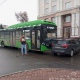 В Курске на улице Ленина легковушка въехала под новый автобус