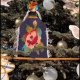 Ёлку на ВДНХ в Москве украсили суджанскими коврами и глиняными горшками из Курска