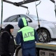 В Курске эвакуируют мешающие уборке снега автомобили
