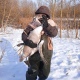 В Курской области глава сельсовета приютил не сумевшего улететь лебедя