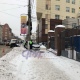 В центре Курска автомобиль ГИБДД врезался в ограждение стадиона