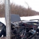 В Курской области в аварии один из автомобилей разбился о столб