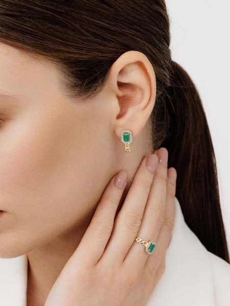 ����� ���� ������� �� ������� ������� �����, ���� ��������� ���������. �� ��������� ��������� �� ��������-��������� &mdash; ����� �� ������� ������� �����. ��������-�������� ��������� ���������� ������� ����� ������� �� ������ ��������� �����