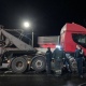 В Курской области полицейские потушили загоревшийся грузовик