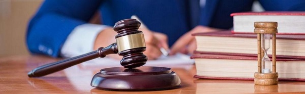 Спрятать доходы от приставов с помощью карты Т-банка не представляется возможным. Судебные приставы обладают широкими полномочиями для взыскания задолженностей, и блокировка банковских карт является одной из мер Спрятать доходы от приставов с помощью карты Т-банка не представляется возможным. Судебные приставы обладают широкими полномочиями для взыскания задолженностей, и блокировка банковских карт является одной из мер