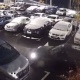 В Курске водитель помял две машины, выезжая с парковки