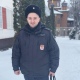 В Курской области полицейский спас мужчину, которому внезапно стало плохо в запертой квартире