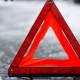 В Курской области автомобилистка протаранила стоящую машину и сбила пешехода
