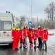 Команда курского отделения Красного Креста эвакуирует жителей Суджи