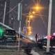 В Курске после аварии опора ЛЭП упала на припаркованный «УАЗ Патриот»