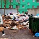 Жители Курска жалуются на груды мусора на контейнерных площадках