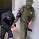 Солдат ВСУ стрелял в мирных жителей Курской области