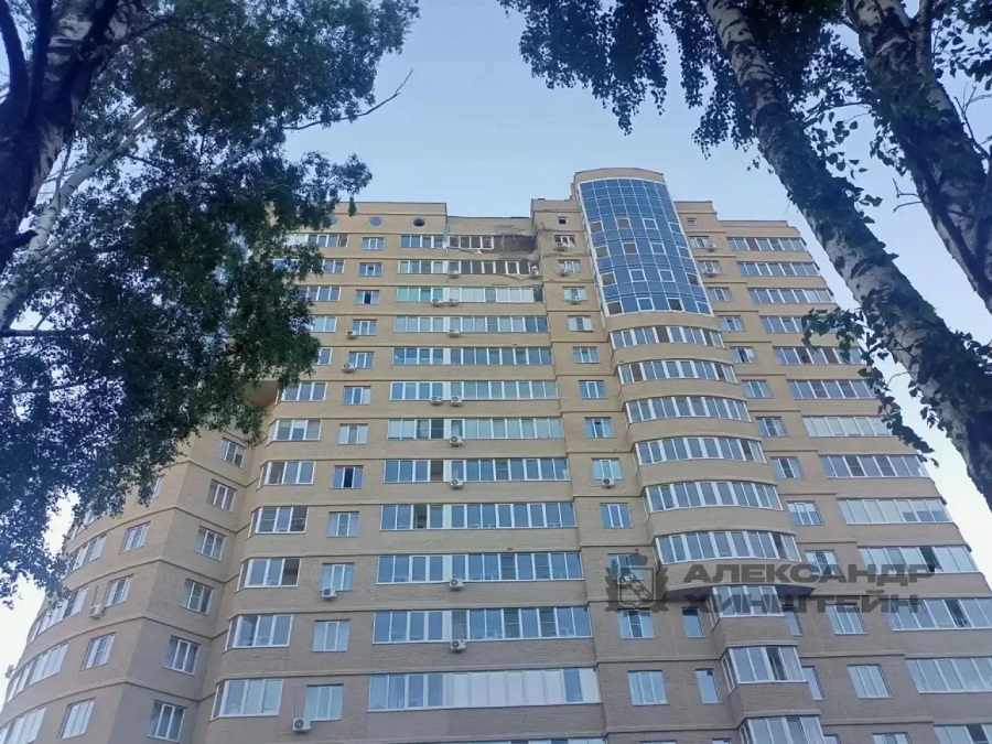 В Курске организуют подомовой обход после атаки БПЛА: пострадали четыре дома В Курске организуют подомовой обход после атаки БПЛА: пострадали четыре дома