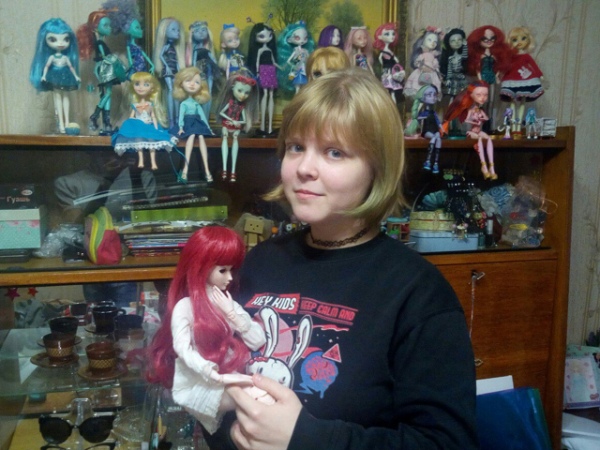 Анастасия Калашникова с детства с трепетом относится к куклам