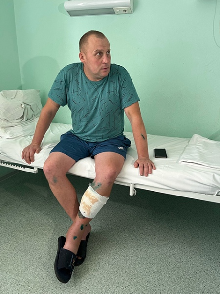 «Увидел только красную лампочку», – машину, на которой Сергей ехал с женой, атаковал дрон «Увидел только красную лампочку», – машину, на которой Сергей ехал с женой, атаковал дрон