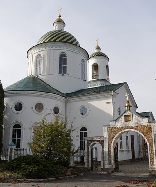 В первые дни атаки ВСУ мирные жители прятались в храме В первые дни атаки ВСУ мирные жители прятались в храме