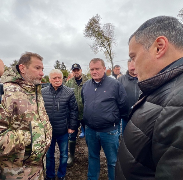 Власти поставили ультиматум: темп работ будет увеличен или контракт придется расторгать Власти поставили ультиматум: темп работ будет увеличен или контракт придется расторгать