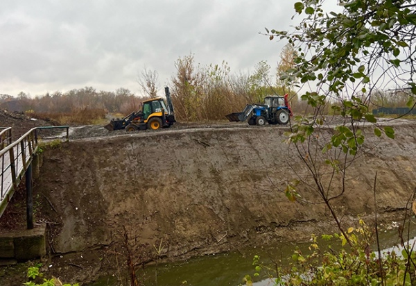 К концу октября подрядчик выполнил только треть работ, намеченных на год К концу октября подрядчик выполнил только треть работ, намеченных на год
