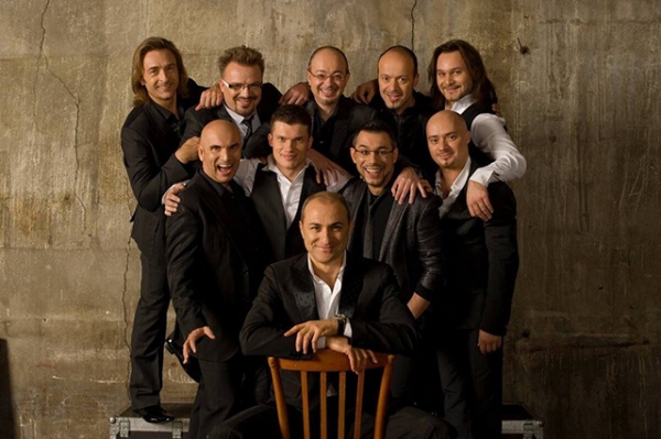 17 ноября в зале «МегаГРИННа» пройдет концерт «Хора Турецкого» 17 ноября в зале «МегаГРИННа» пройдет концерт «Хора Турецкого»