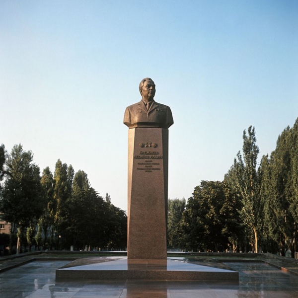 ���� � ��������� �� ������ ��������. � 2023 ���� ��� �������������