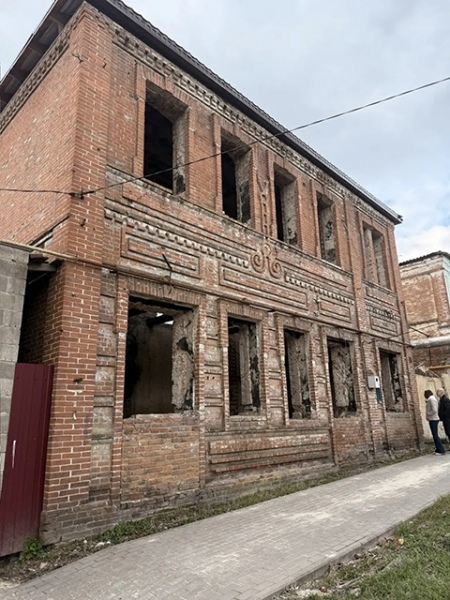 ������ �������� �����, ����������� � �������� �����, ������ ��������� ����� ������ � ���� ������������� ������